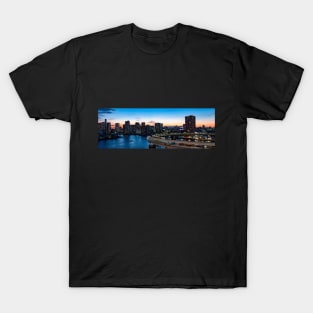 Rainbow bridge, Tokyo T-Shirt